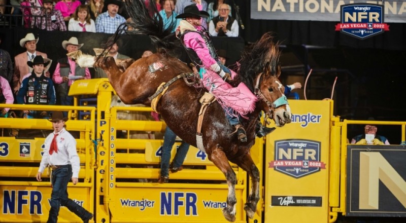 Bareback Rider R.C. Landingham's Round 5 Win Has Special Meaning