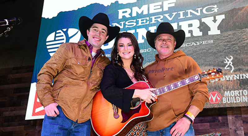 Ariat Rodeo Live Stage at Cowboy Christmas Offers Daily Entertainment; Two New Shows in 2025