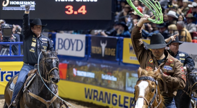 Tomlinson/Graves Set New NFR Round 6 Team Roping Record