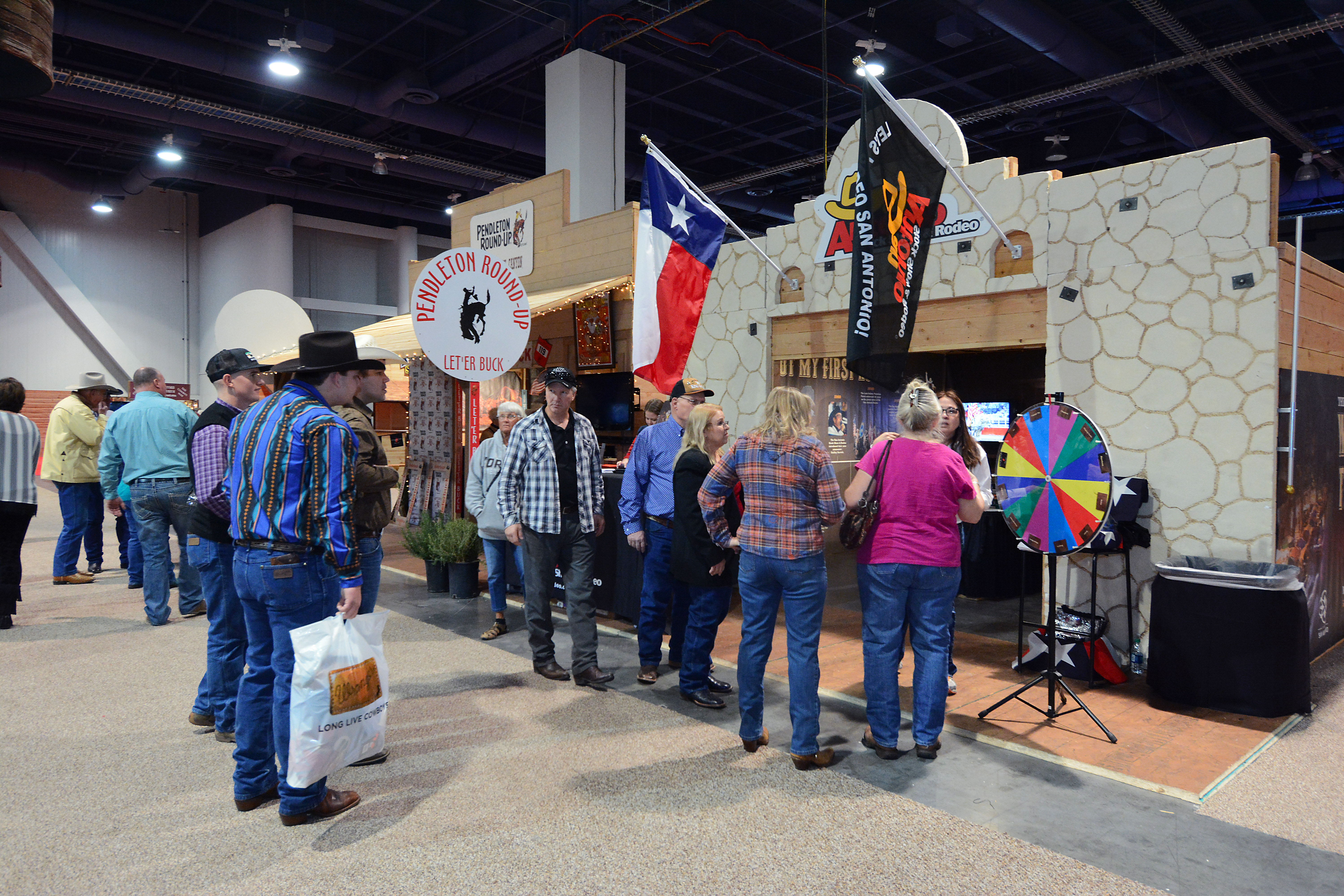 YETI Junior World Finals Inside the Wrangler Rodeo Arena at the Cowboy  Channel Cowboy Christmas Set to Run For Ten Straight Days of Competition -  News